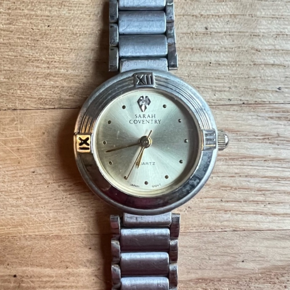 Sarah Coventry ladies two tone dress watch NEW BATTERY